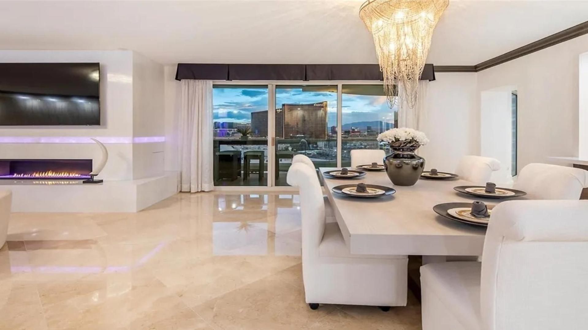 Stunning Four Bedroom Fully Professionally Remodeled Apartment Las Vegas Kültér fotó