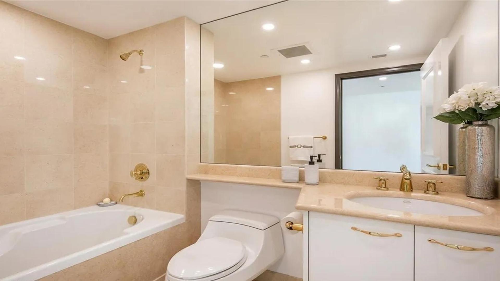 Stunning Four Bedroom Fully Professionally Remodeled Apartment Las Vegas Kültér fotó