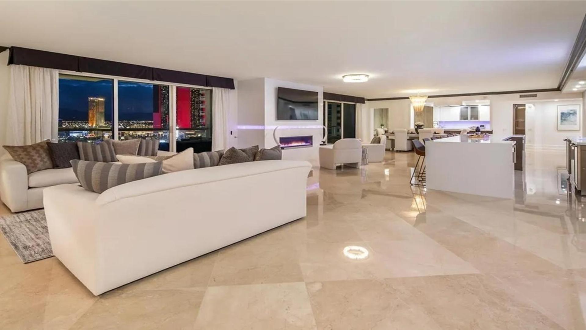 Stunning Four Bedroom Fully Professionally Remodeled Apartment Las Vegas Kültér fotó