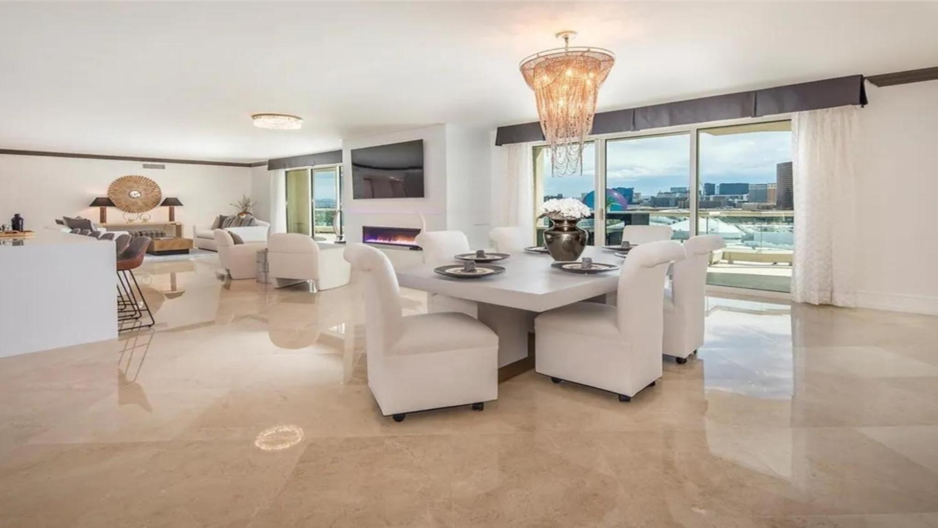 Stunning Four Bedroom Fully Professionally Remodeled Apartment Las Vegas Kültér fotó
