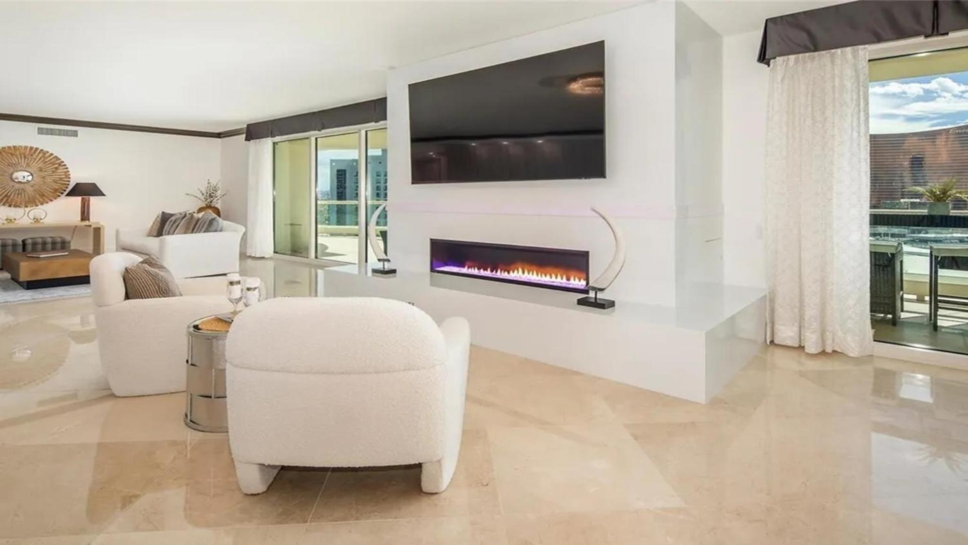Stunning Four Bedroom Fully Professionally Remodeled Apartment Las Vegas Kültér fotó