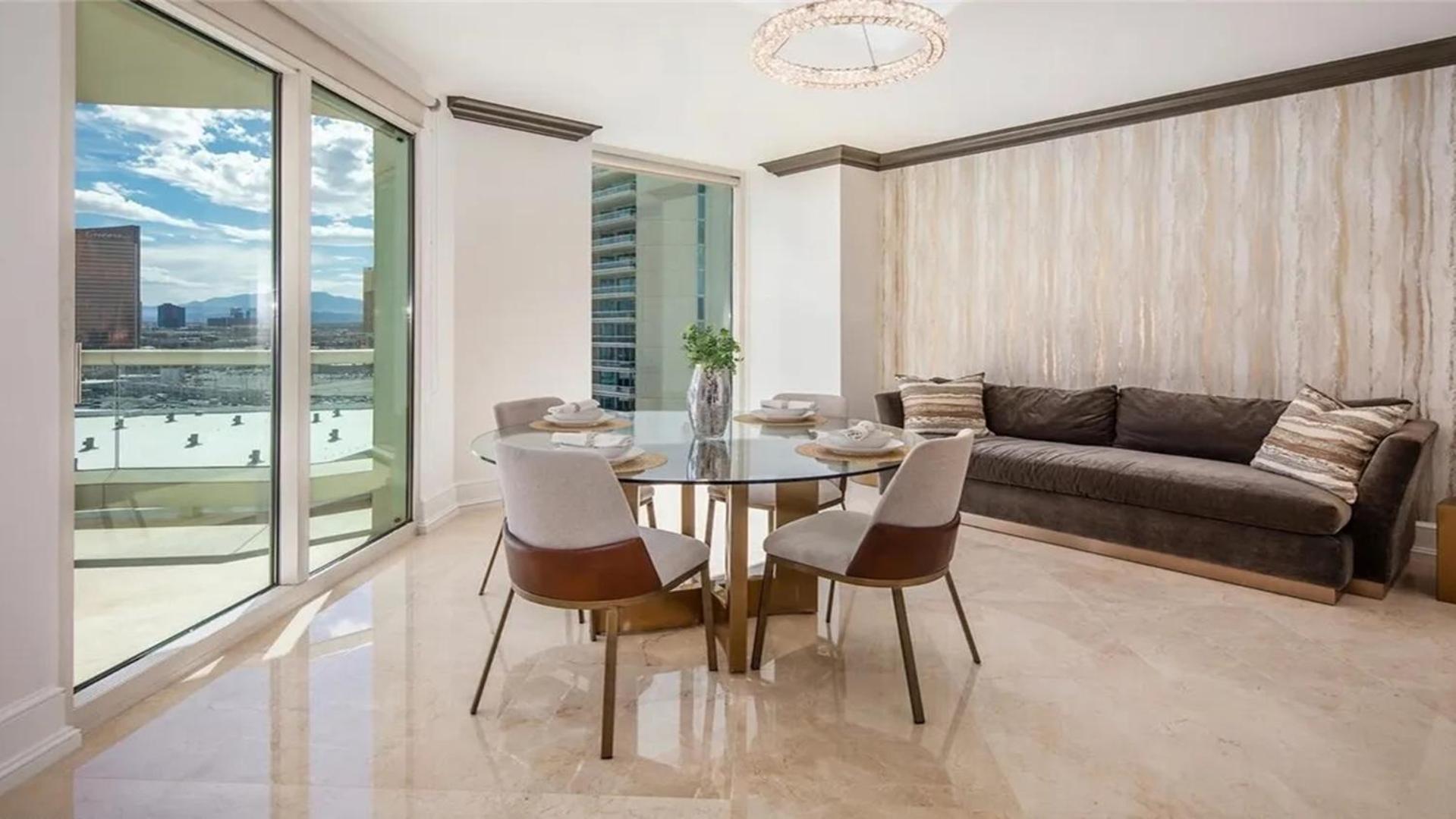 Stunning Four Bedroom Fully Professionally Remodeled Apartment Las Vegas Kültér fotó
